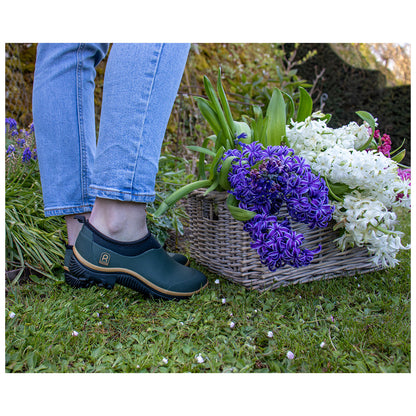 Rouchette Unisex Trial Clogs