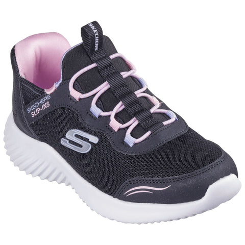 A black athletic shoe with pink accents features a slip-on design and elastic laces. It is set against a plain white background, emphasizing its modern look and sporty style.