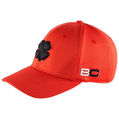 Black Clover Iron X Cap S/M