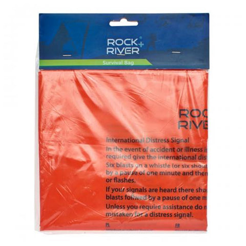 Red survival bag packaged for outdoor use displays instructions for signaling distress. Context emphasizes safety in accidents or illness while promoting emergency preparedness. Instructions detail proper signaling techniques for assistance.