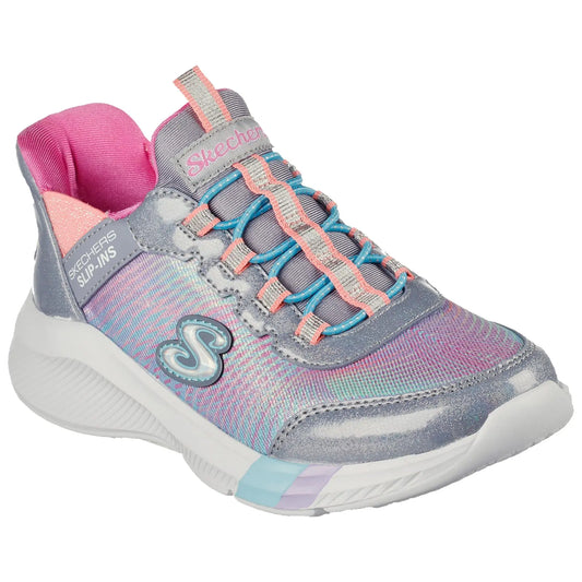 A stylish sneaker showcases a multicolored upper with a shimmering effect and vibrant laces displaying the brand Skechers. It is designed for comfort and ease of wear in an urban setting.